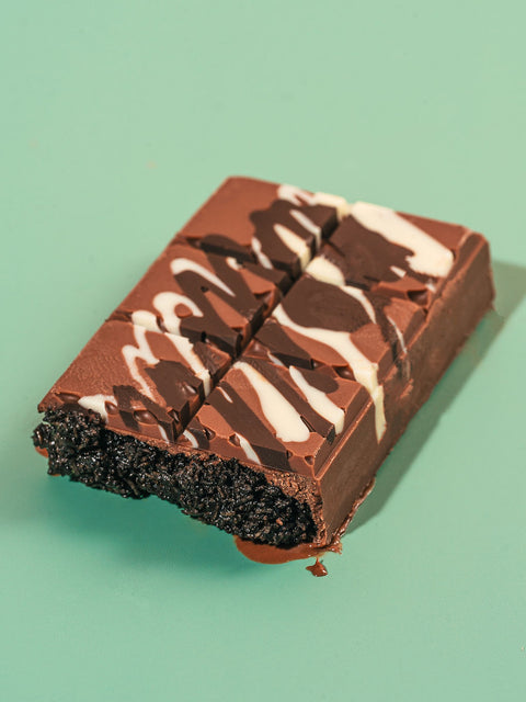 Cookies N Cream Dubai Chocolate Bar
