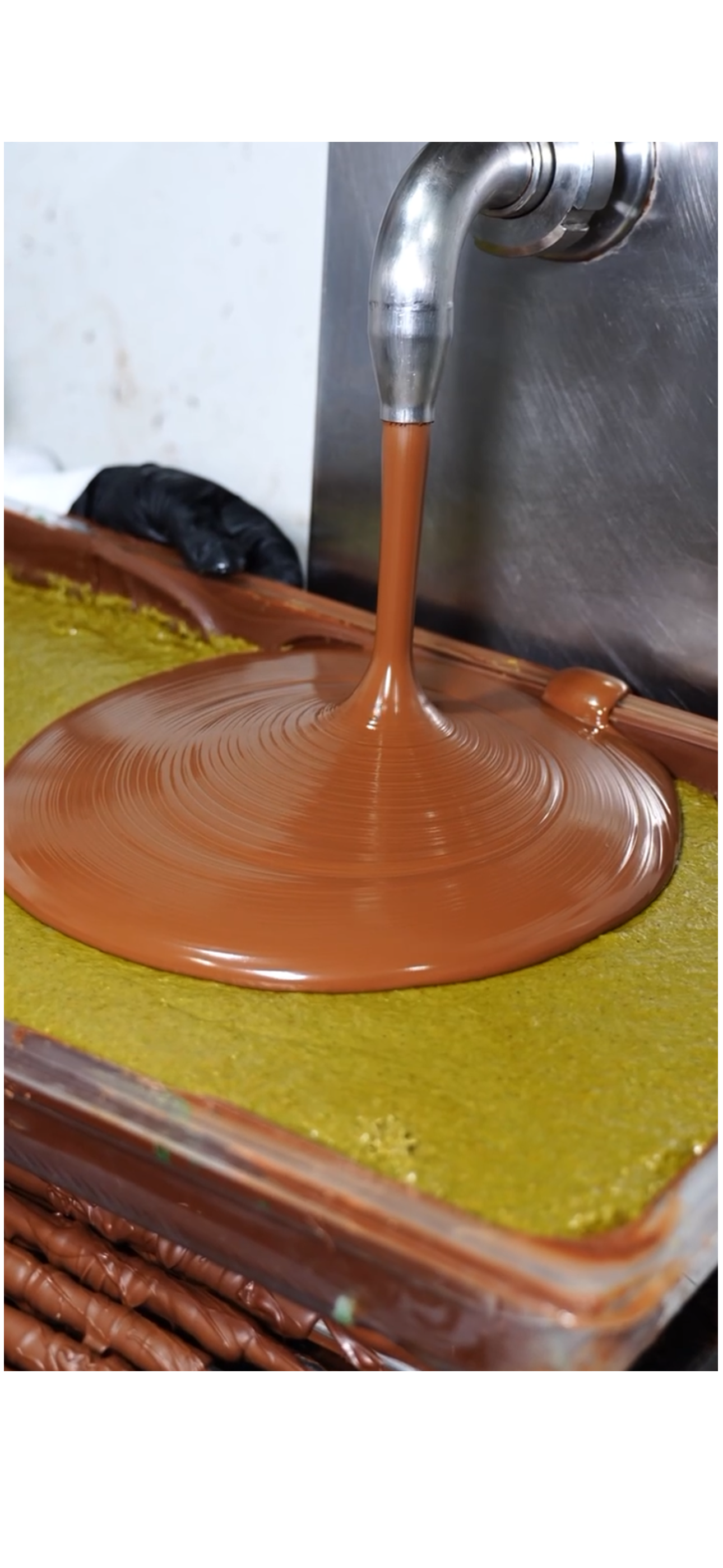 XXXL 20lb Dubai Chocolate Bar