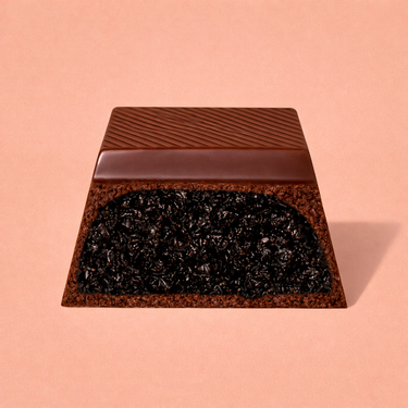 Chunky Cookies N' Cream Dubai Chocolate Bar