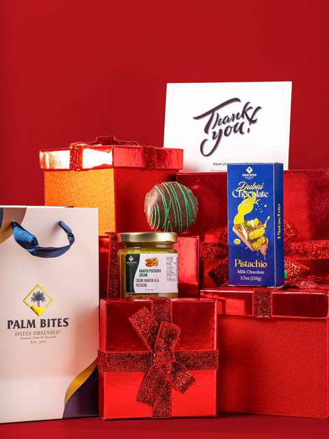 Essentials Holiday Bundle